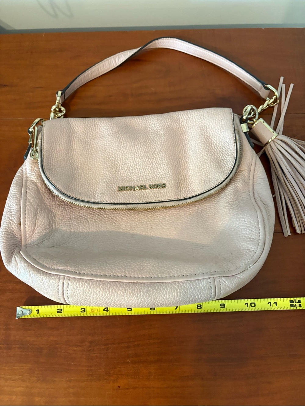 Michael Kors Blush Pink Pebbled Leather Shoulder Bag Tassel Gold Chain - Picture 3 of 13